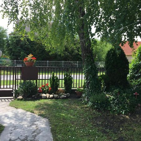 Rozsa Nyaralohaz Villa Balatonboglár Eksteriør bilde
