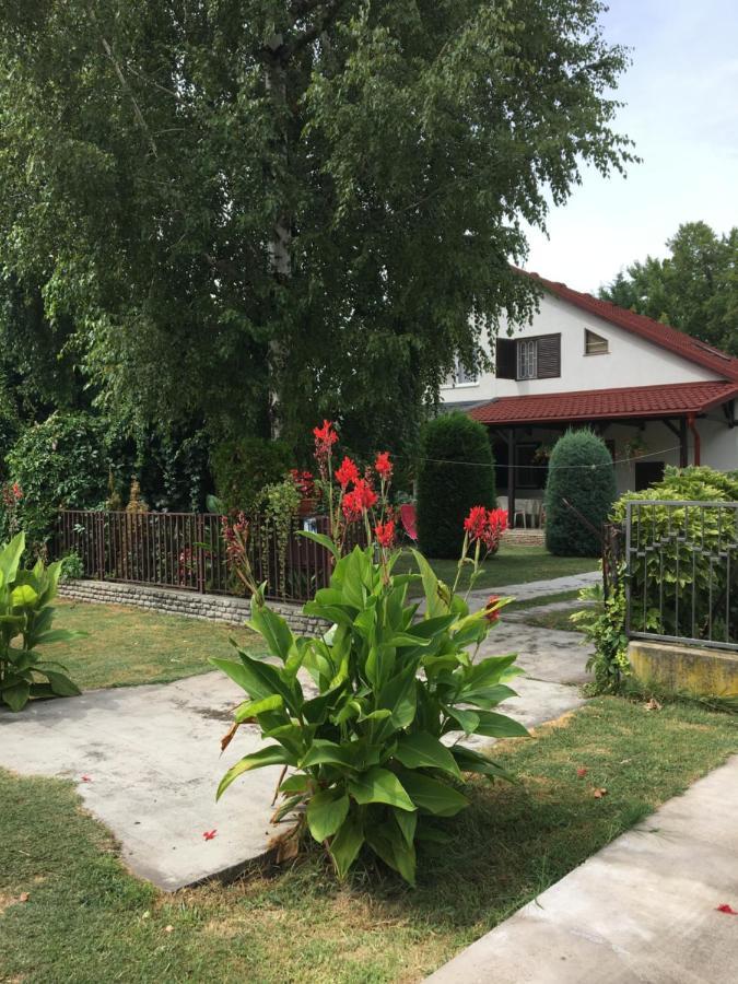 Rozsa Nyaralohaz Villa Balatonboglár Eksteriør bilde
