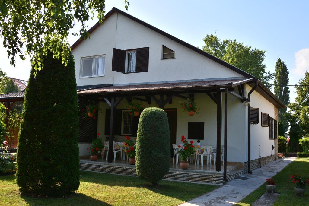 Rozsa Nyaralohaz Villa Balatonboglár Eksteriør bilde