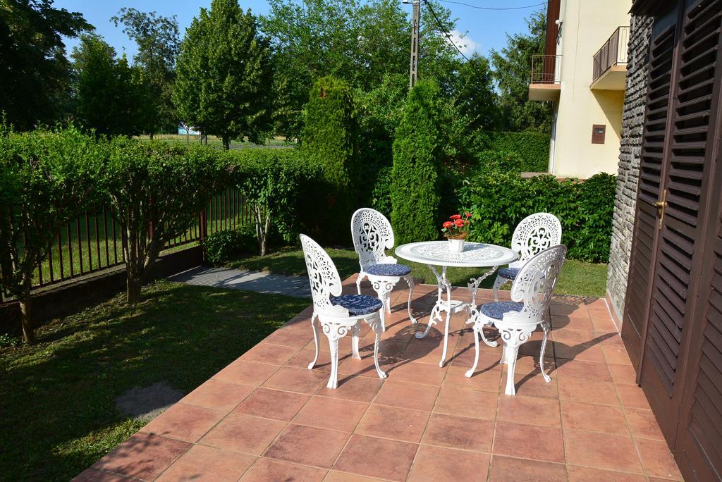 Rozsa Nyaralohaz Villa Balatonboglár Eksteriør bilde