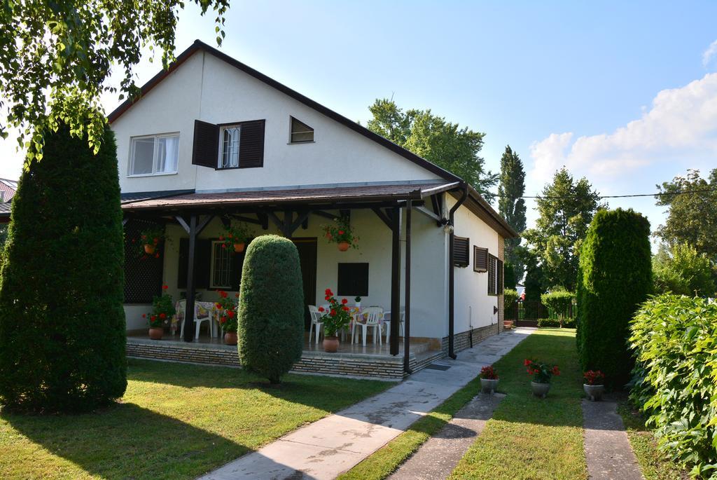 Rozsa Nyaralohaz Villa Balatonboglár Eksteriør bilde