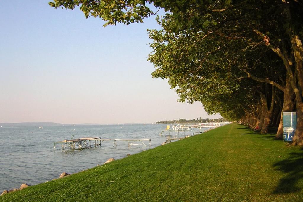 Rozsa Nyaralohaz Villa Balatonboglár Eksteriør bilde